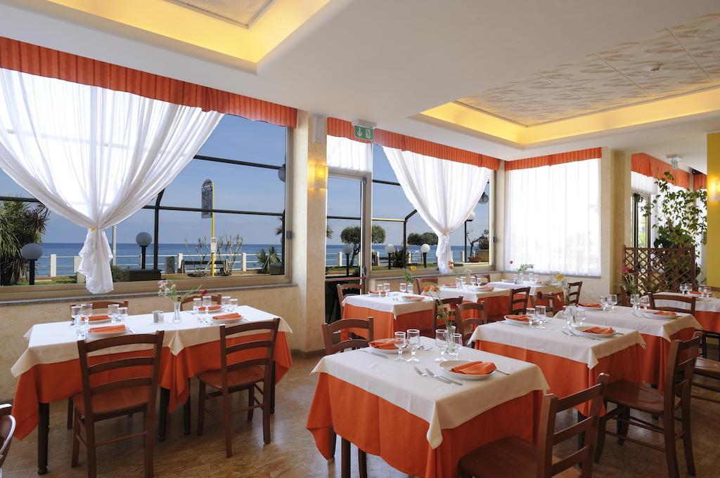 Hotel Delfino Laigueglia