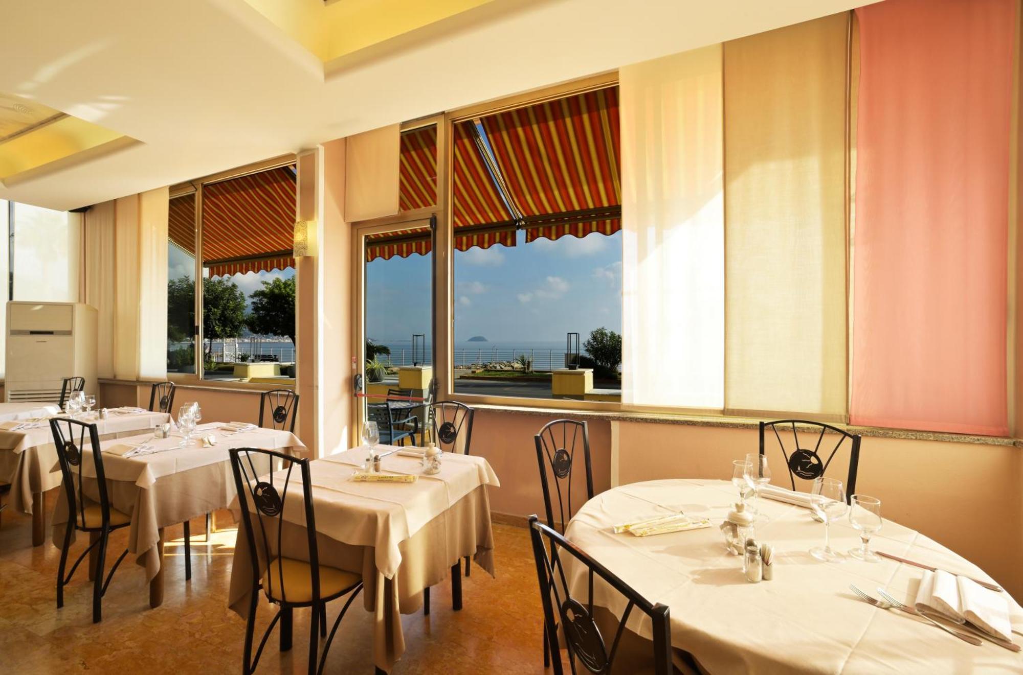 Hotel Delfino