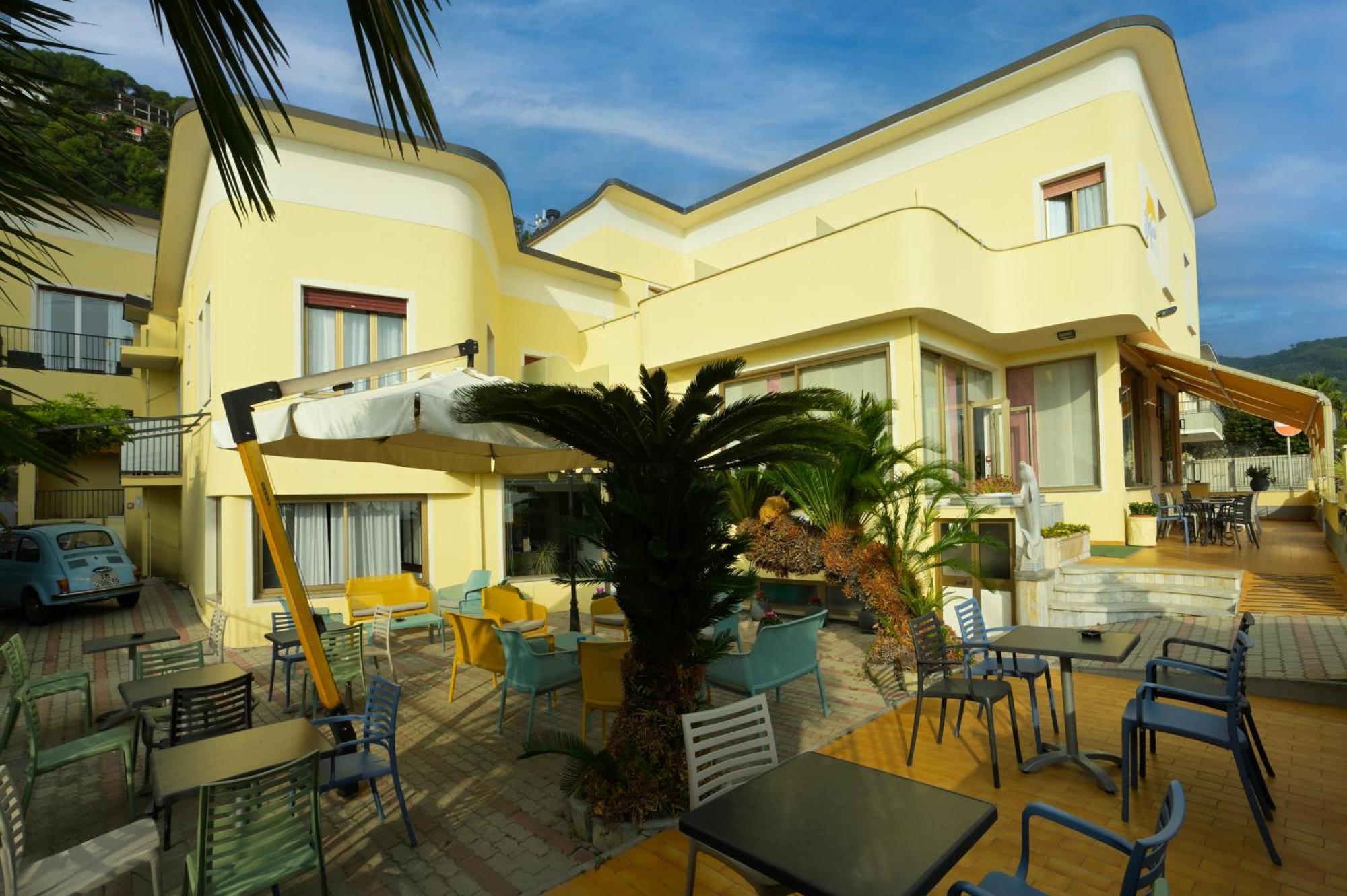 Delfino Hotel Laigueglia