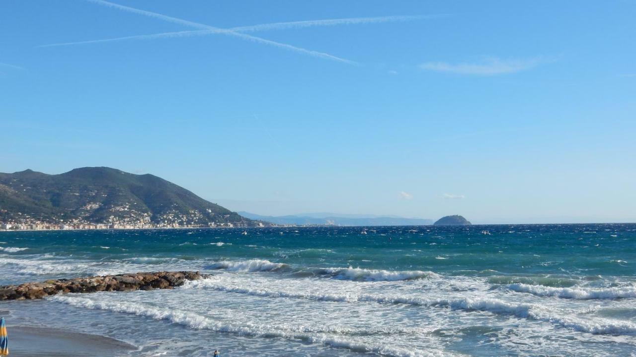 Hotel Delfino 3*
